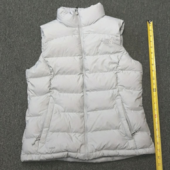 North Face 700 Down-Filled Vest - Picture 8 of 10